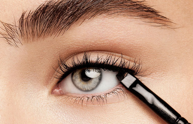 6 trucos de maquillaje para agrandar los ojos | Consejos y Tips | Revista Maquillaje y Pelo | Bettina Frumboli