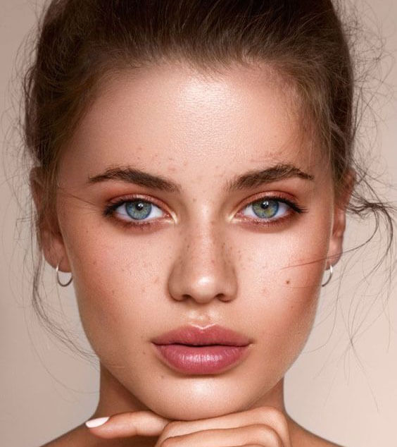 Maquillaje monocromático: colores en ojos y boca que son tendencia |  Tendencias | Revista de Maquillaje y Pelo | Bettina Frumboli