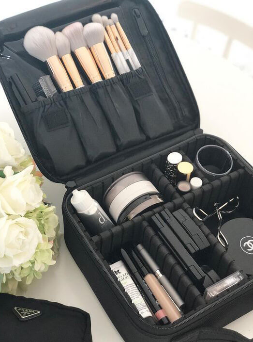 Kit Básico de Maquillaje. Productos y Consejos al Comprar. 