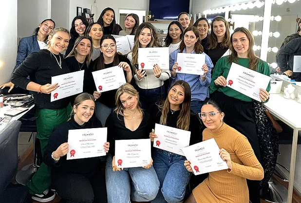 La transición de amateur a maquilladora profesional