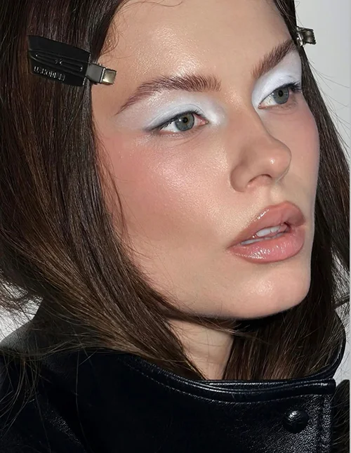 Tendencias de Maquillaje Otoño Invierno 2026-cold eyes