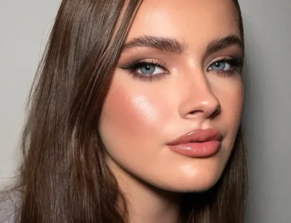 Tipos de cejas, diseño y perfilado: guía completa para maquilladoras