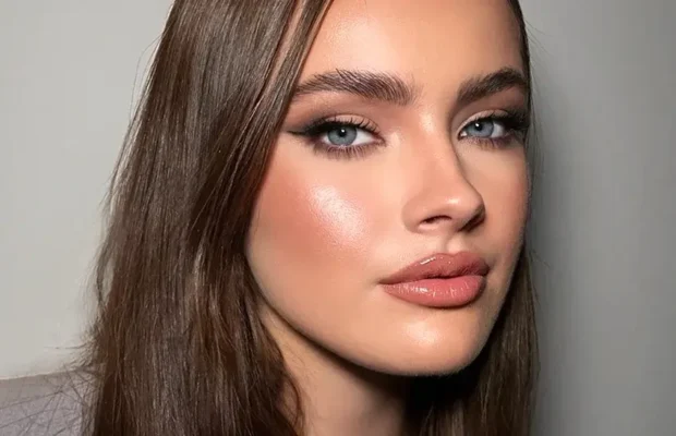 Tipos de cejas, diseño y perfilado: guía completa para maquilladoras